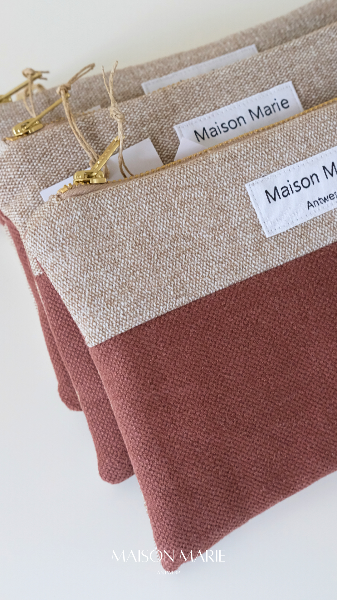 Pochette Limited Edition Burgundy - Khaki beige