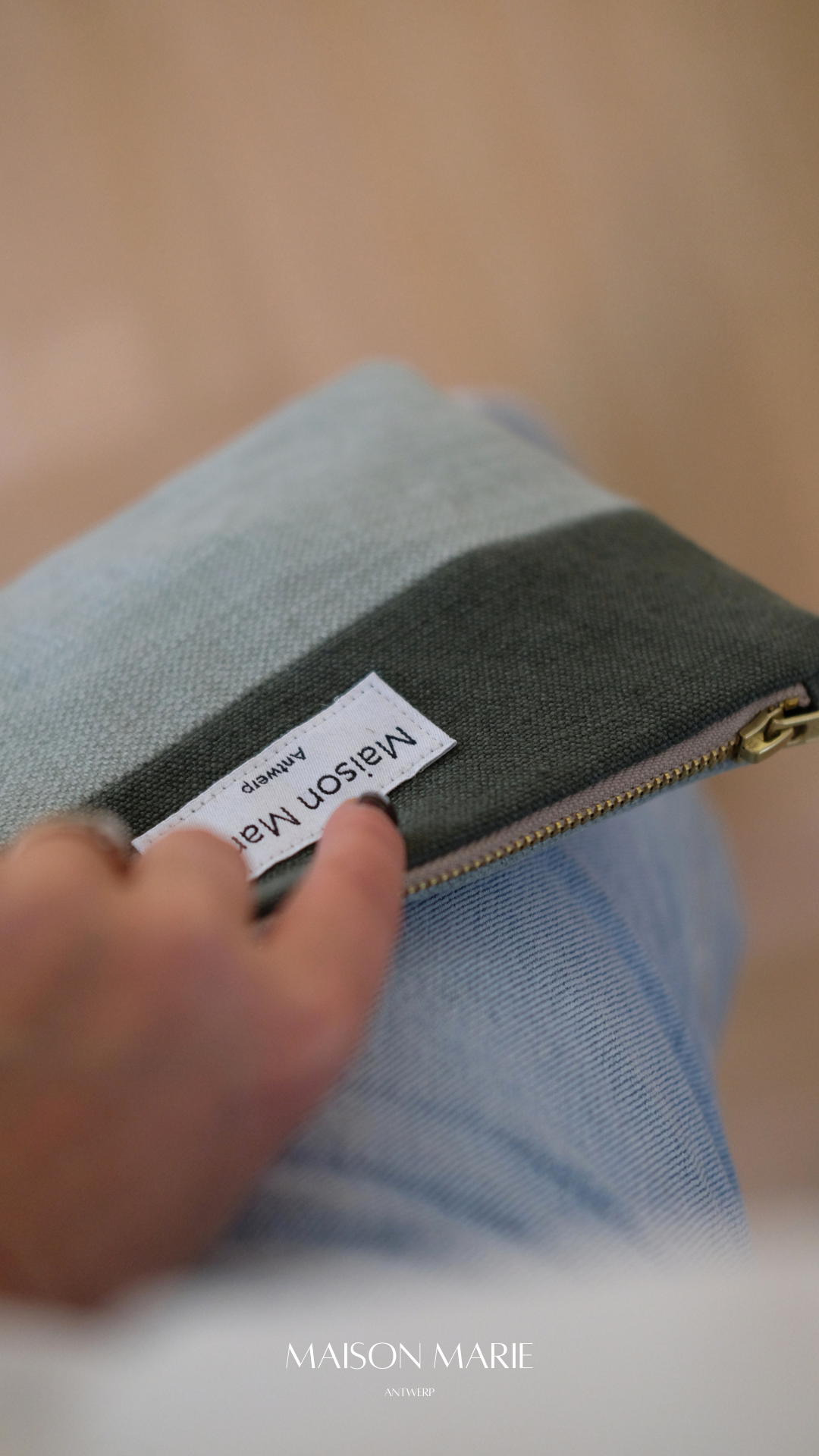 Pochette Limited Edition Khaki-Muntgroen