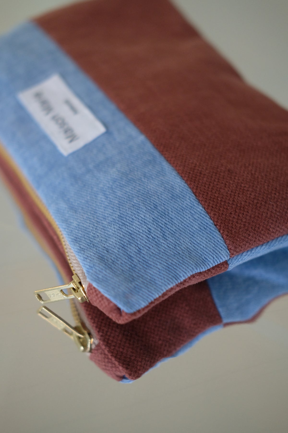 Pochette Limited Edition Denim-Burgundy