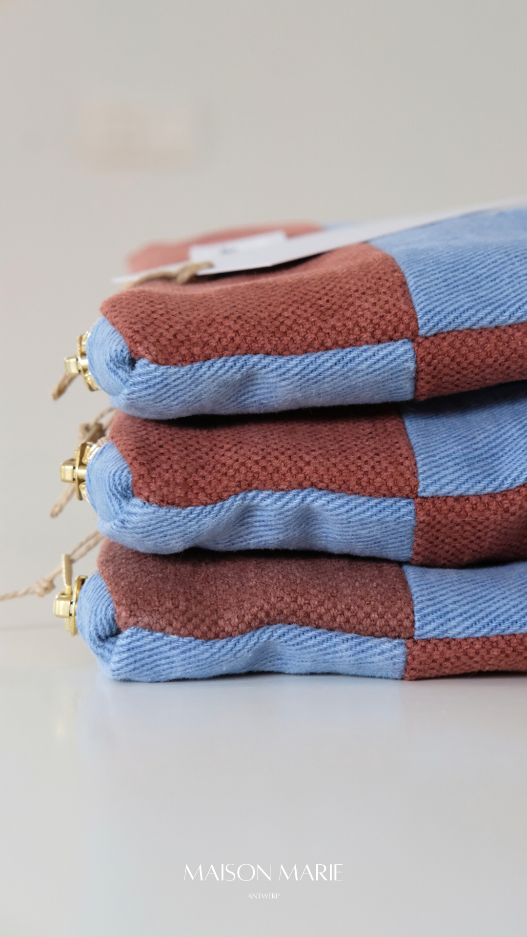 Pochette Limited Edition Denim - burgundy