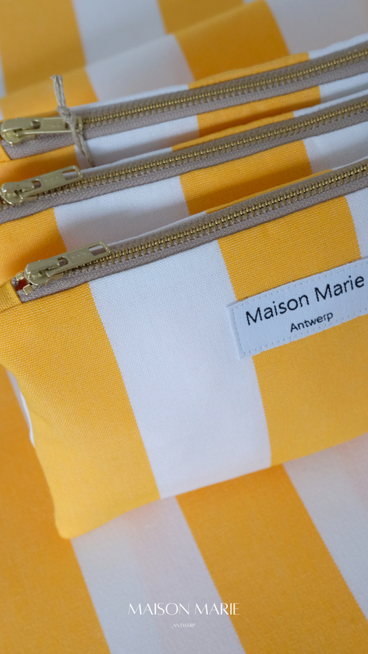 Pochette Limited Edition streep geel - wit