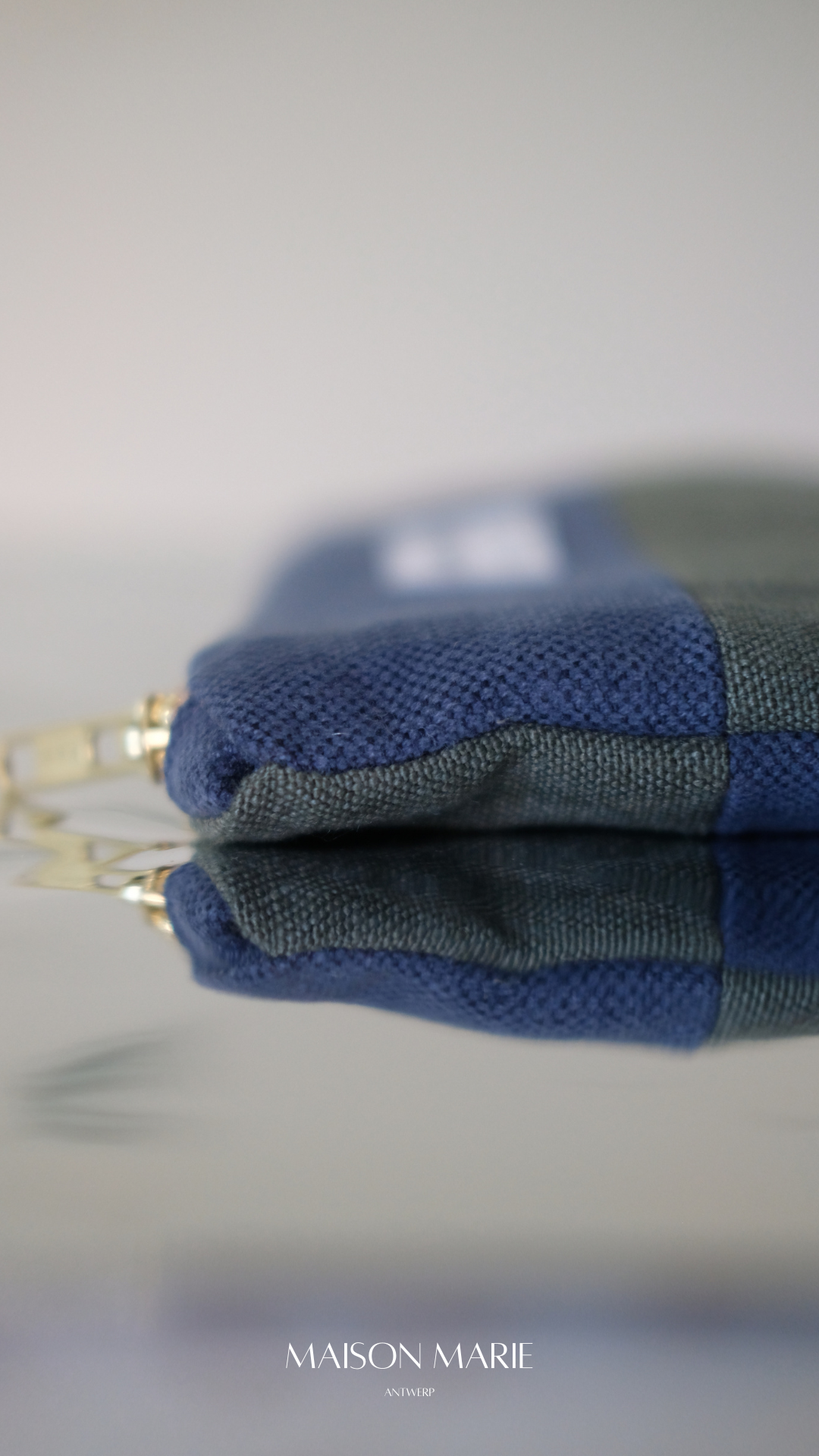 Pochette Limited Edition Marineblauw-Khaki
